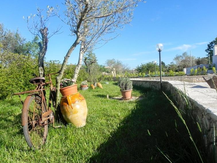Resort Pietra Bianca Noci Kültér fotó