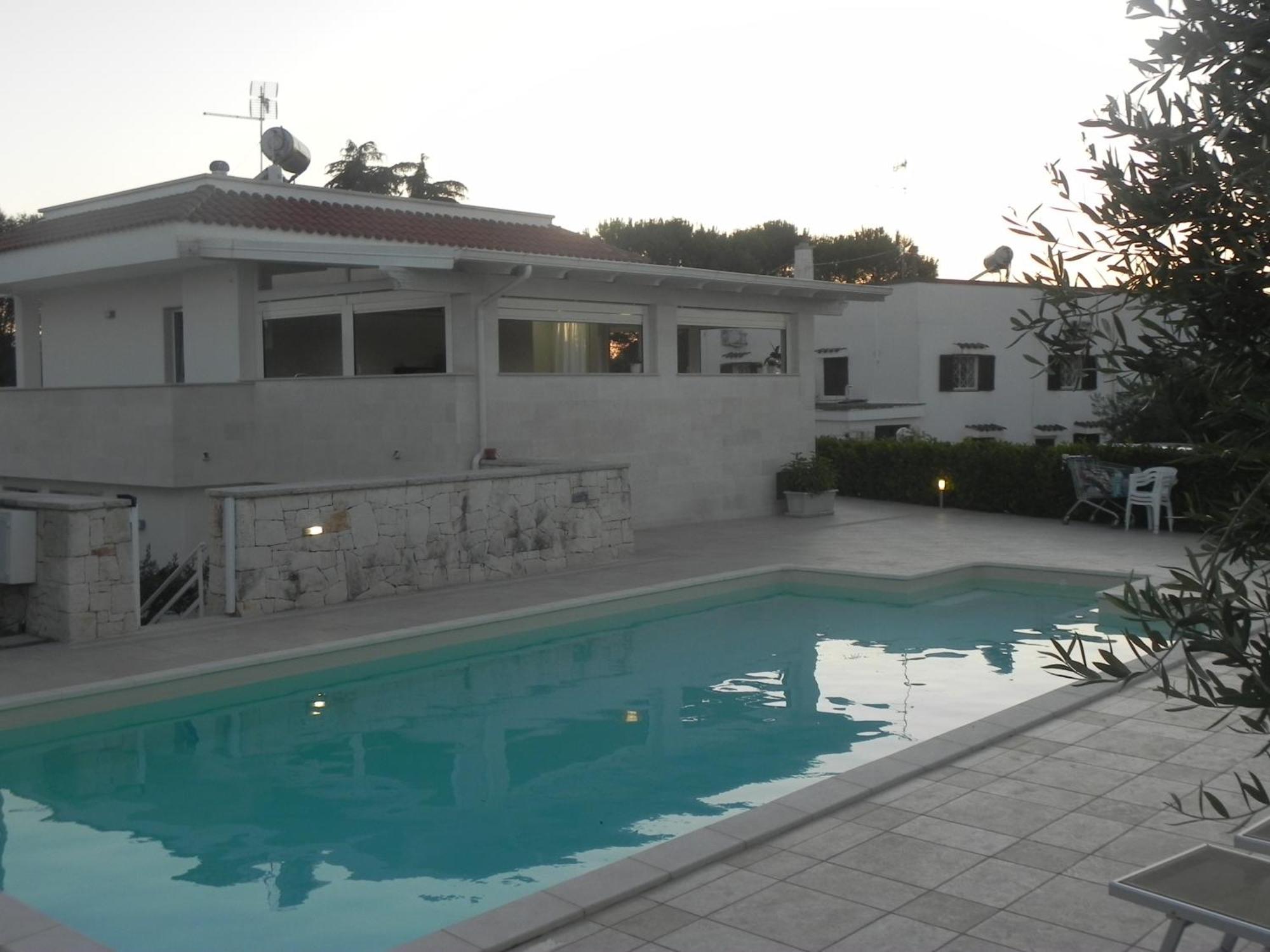 Resort Pietra Bianca Noci Kültér fotó